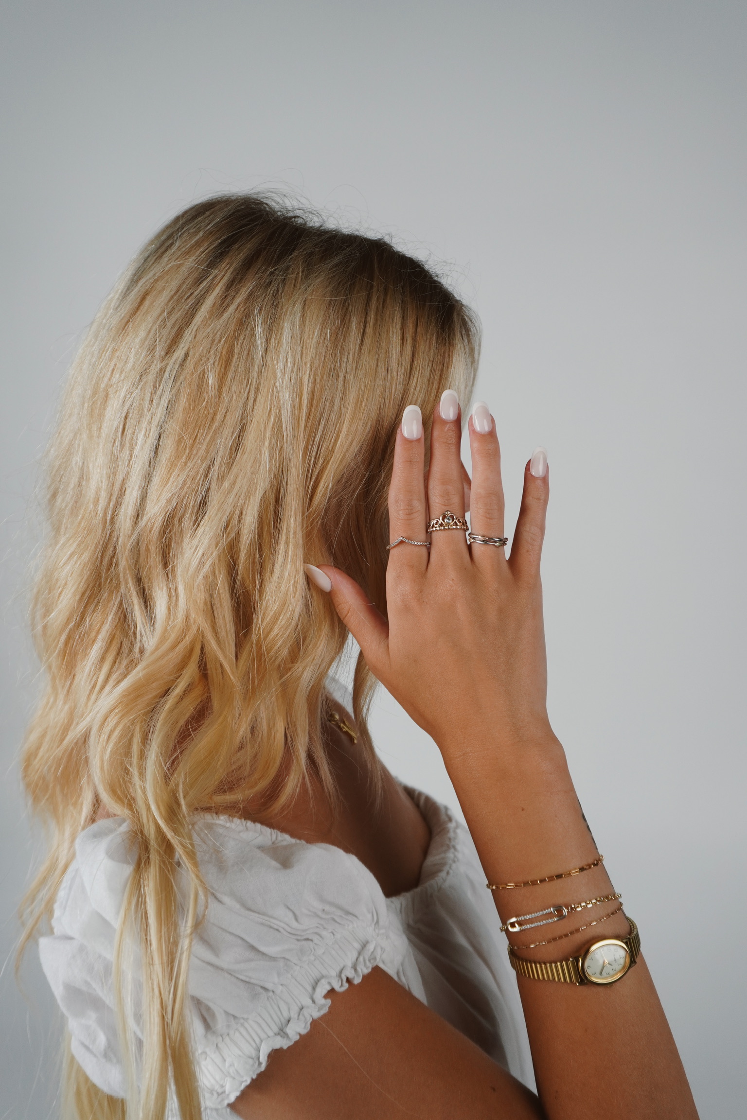 Red Porsche moving fast